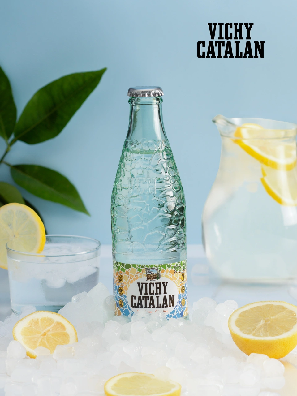 Ampolla de Vichy Catalan amb llimona i gel.
